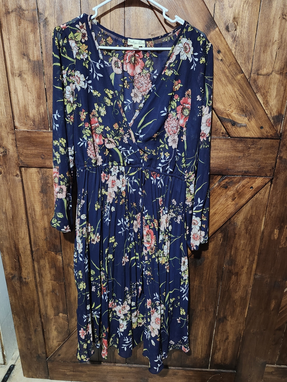 Women's Navy Floral Long-Sleeve Wrap Midi Dress